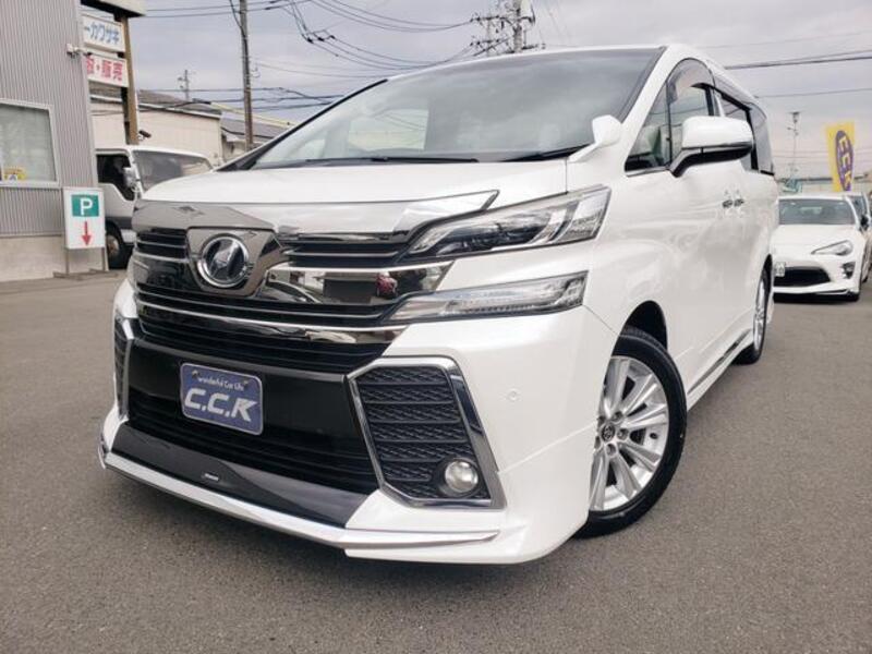 TOYOTA VELLFIRE