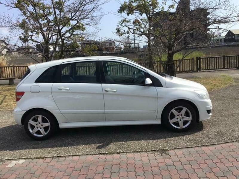 B-CLASS