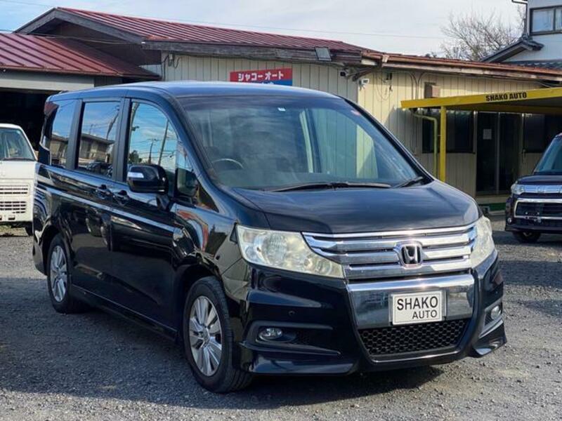 HONDA STEPWAGON SPADA