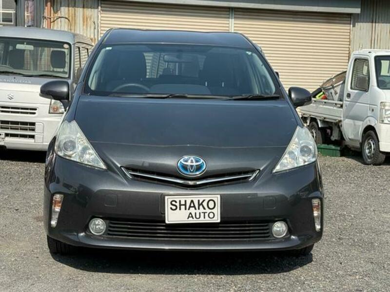 PRIUS ALPHA