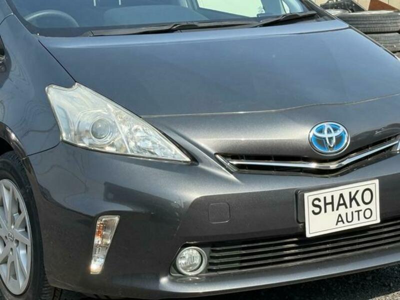 PRIUS ALPHA