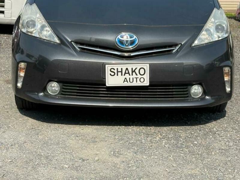PRIUS ALPHA