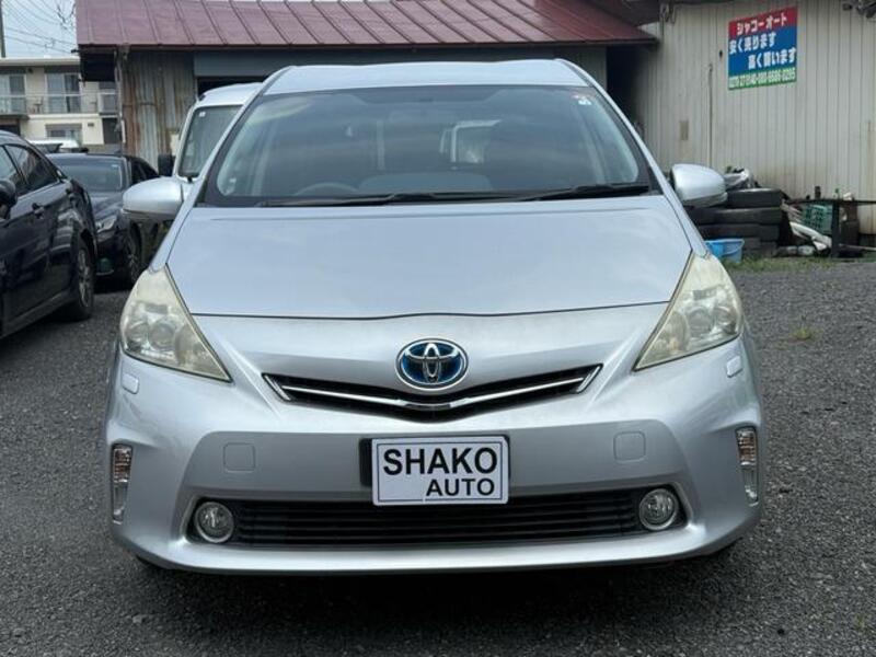 PRIUS ALPHA