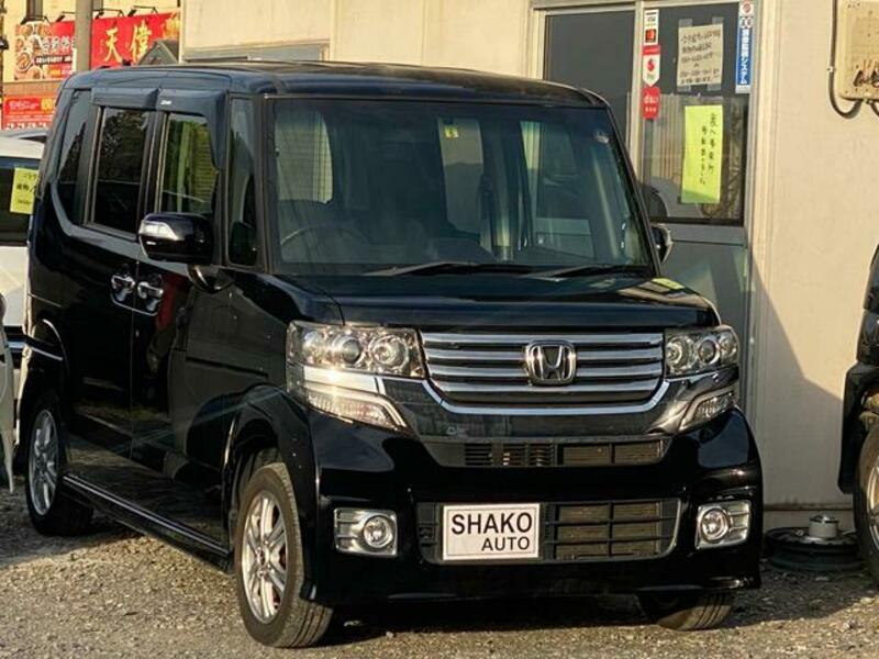 HONDA N BOX CUSTOM