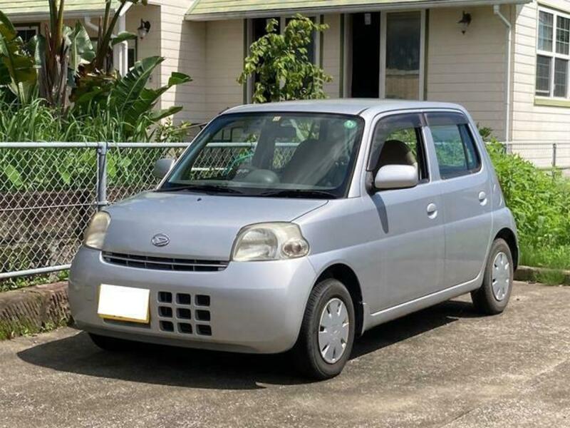 DAIHATSU ESSE