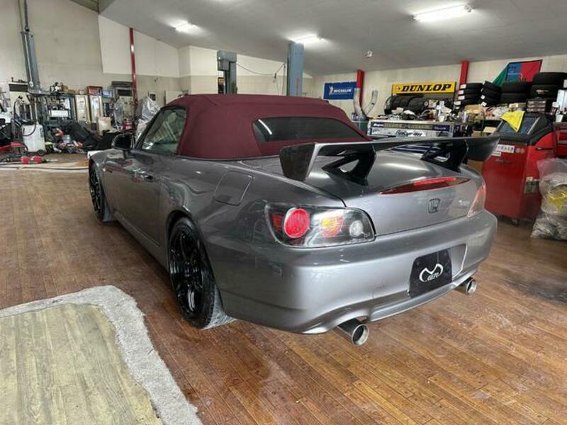 S2000