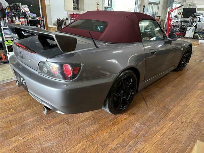 S2000