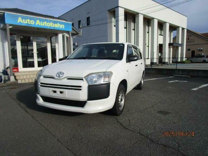 TOYOTA SUCCEED