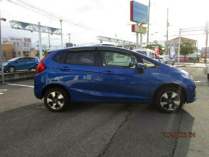 FIT HYBRID
