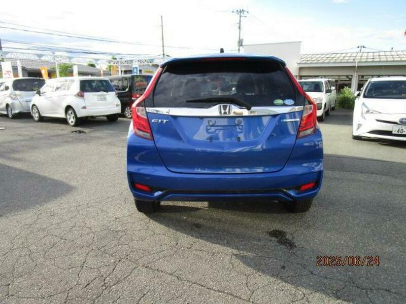 FIT HYBRID