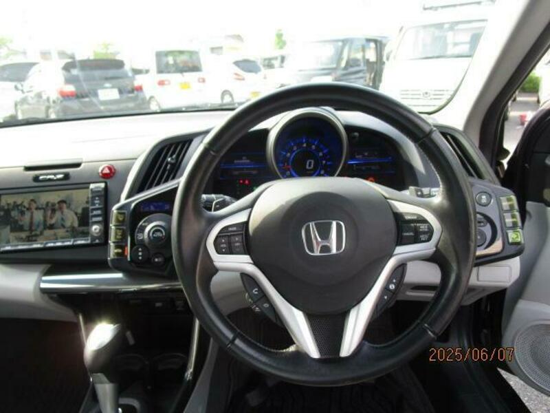 CR-Z