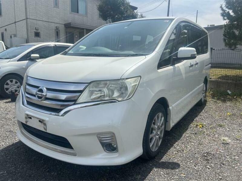 NISSAN SERENA