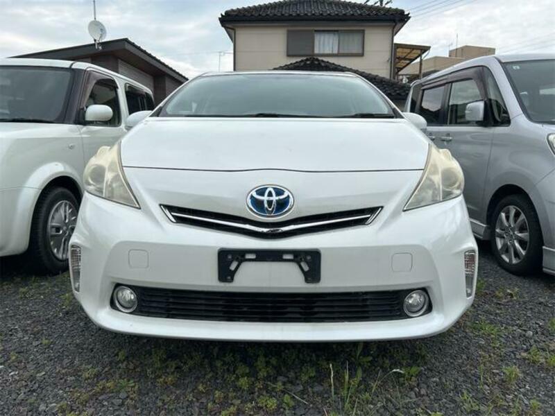 PRIUS ALPHA