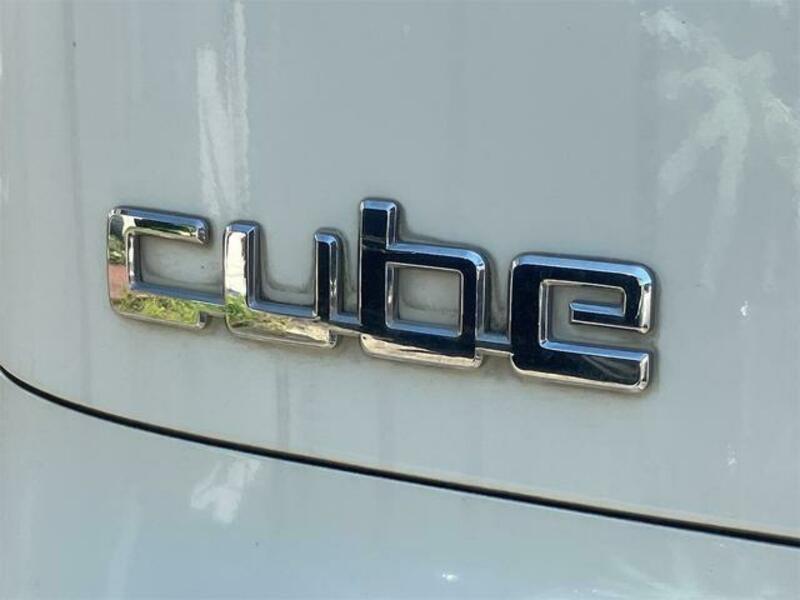 CUBE