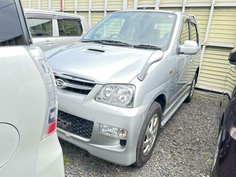 DAIHATSU TERIOS KID