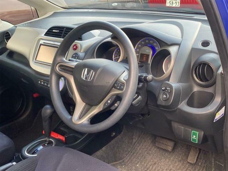 FIT HYBRID