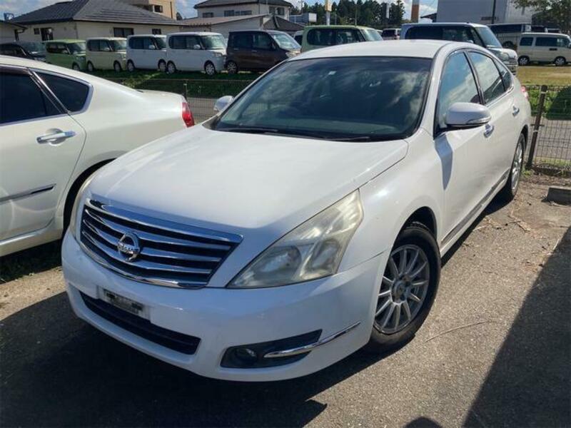NISSAN TEANA