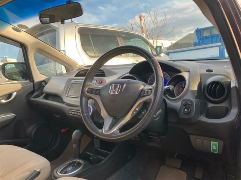 FIT HYBRID