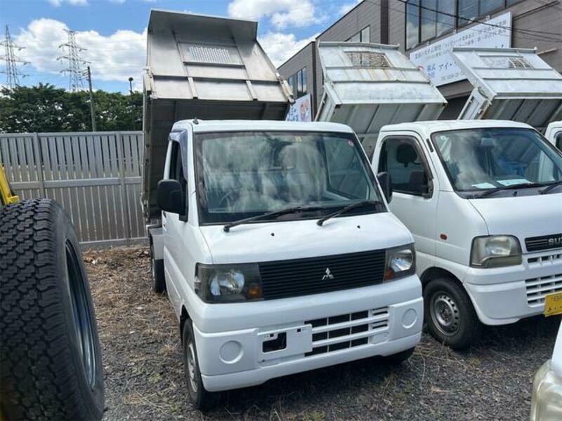 MINICAB TRUCK