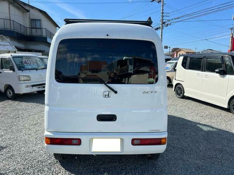 ACTY VAN