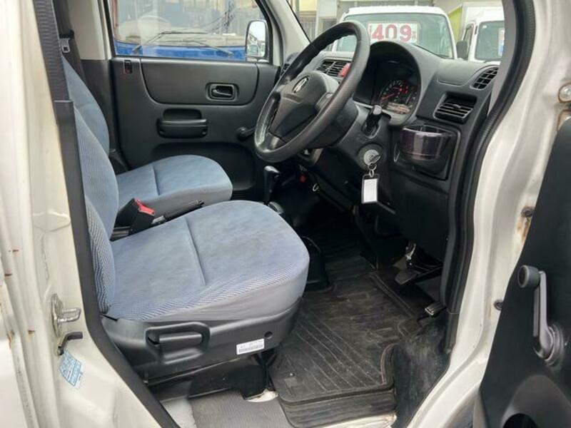ACTY VAN