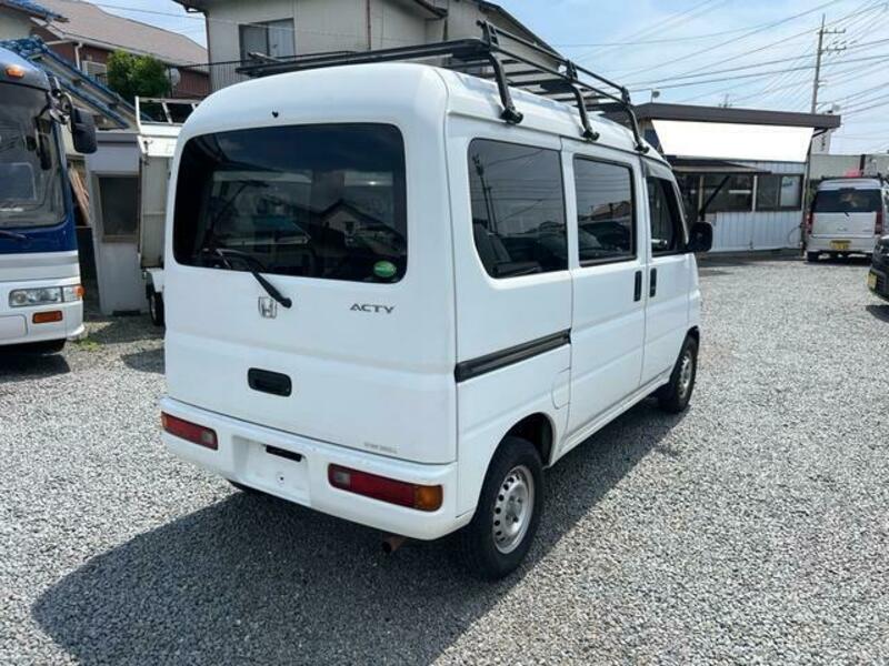 ACTY VAN