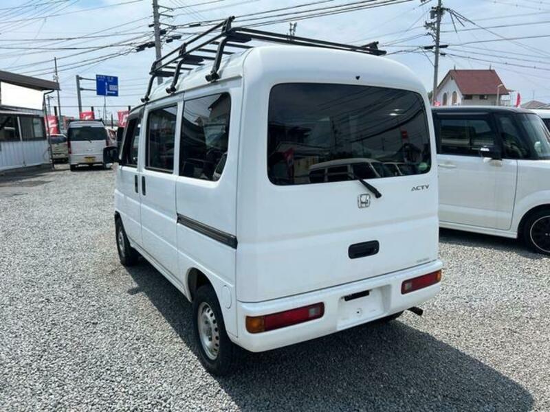 ACTY VAN