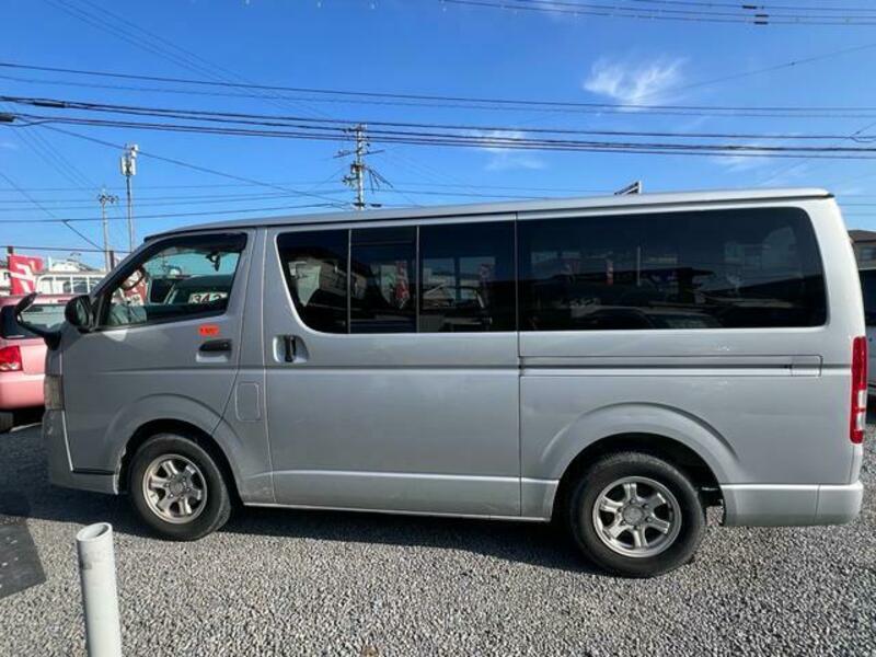 HIACE VAN