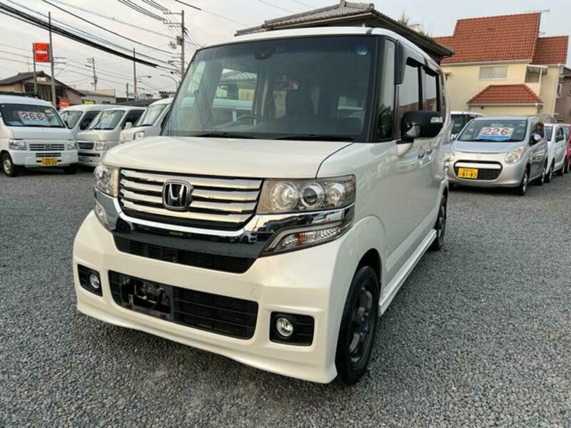 HONDA N BOX CUSTOM