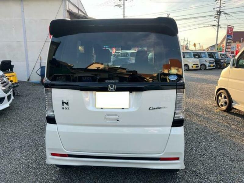 N BOX CUSTOM