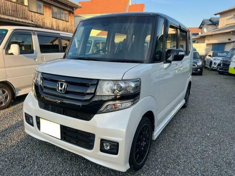 HONDA N BOX CUSTOM