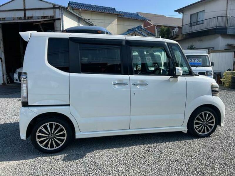 N BOX CUSTOM