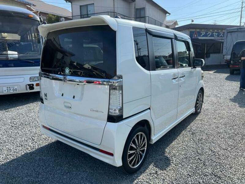 N BOX CUSTOM