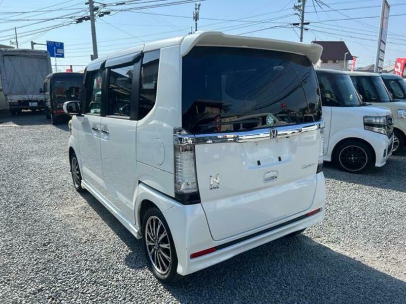 N BOX CUSTOM