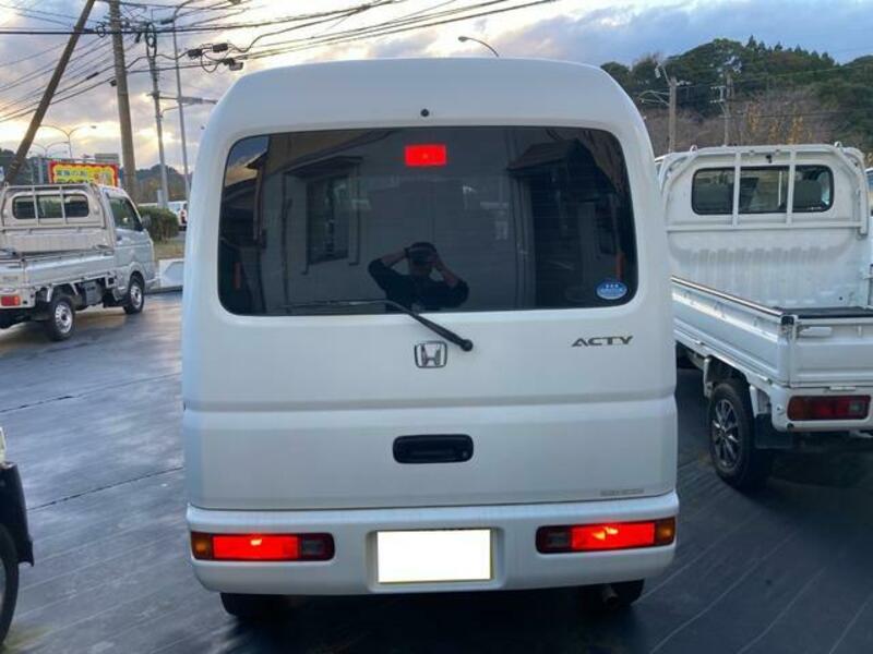 ACTY VAN