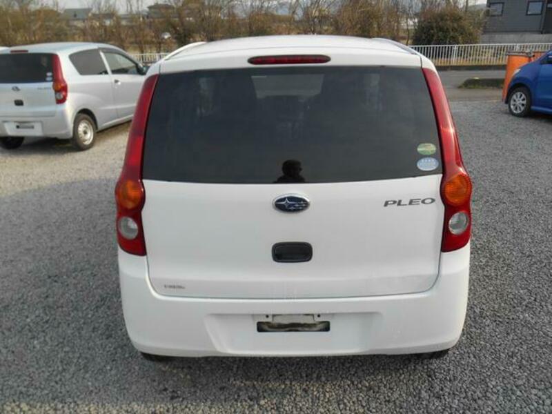 PLEO