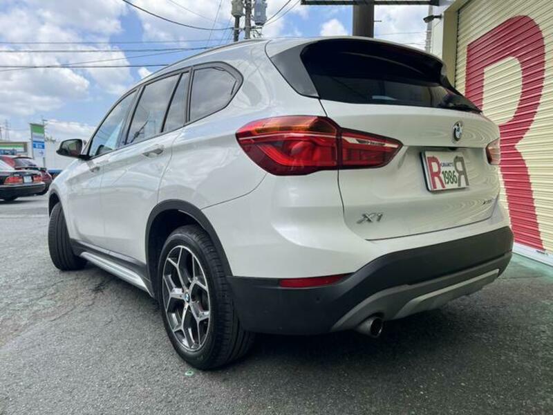 X1