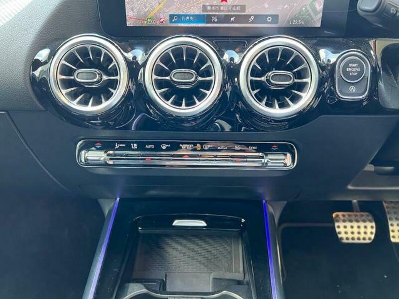 GLA CLASS