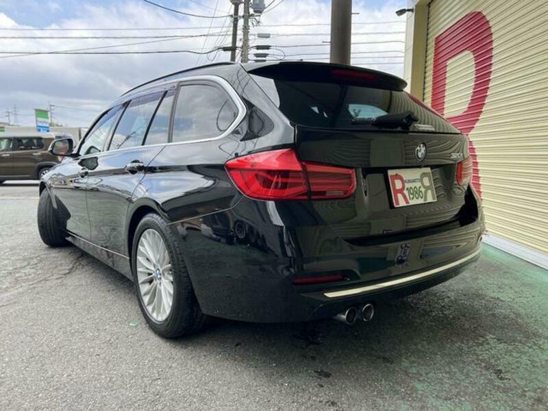 3 SERIES