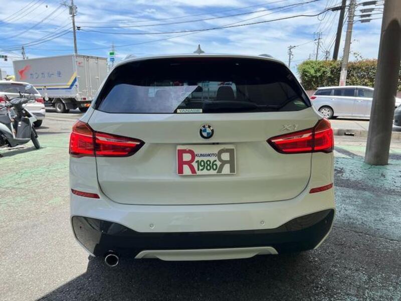X1