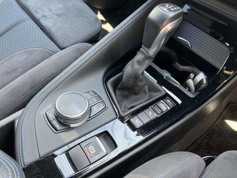 X1