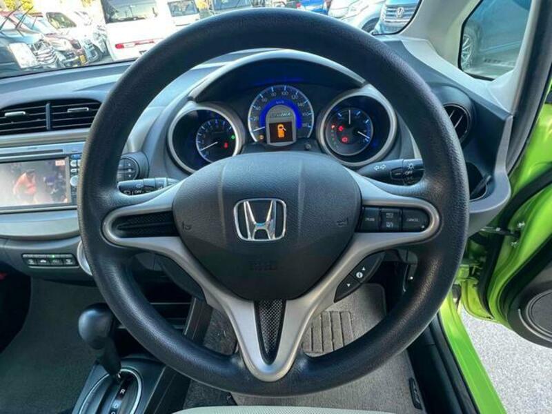 FIT HYBRID