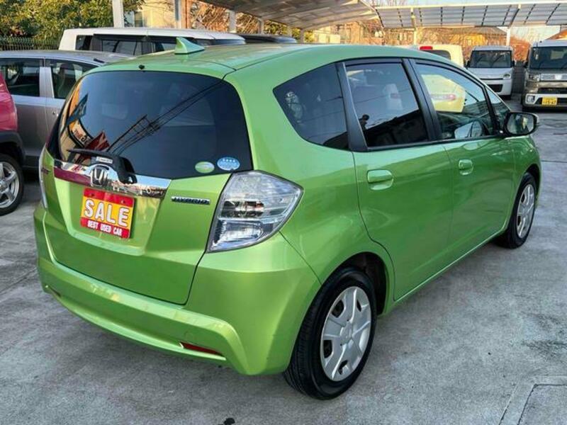 FIT HYBRID