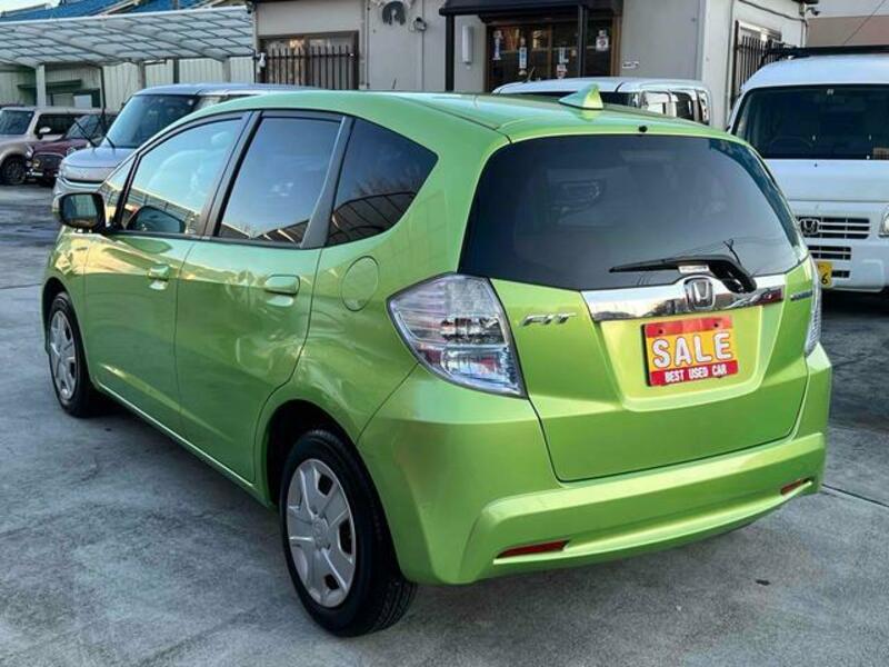FIT HYBRID