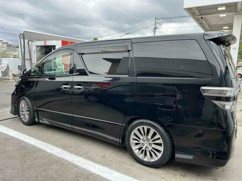 VELLFIRE
