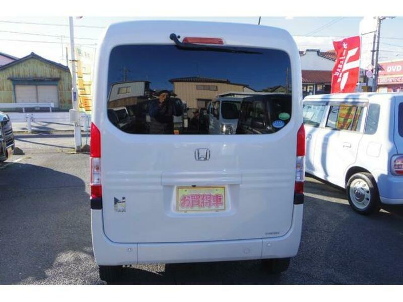 N-VAN