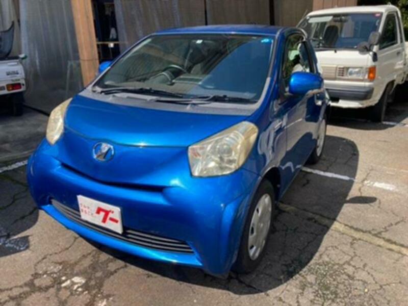 TOYOTA IQ