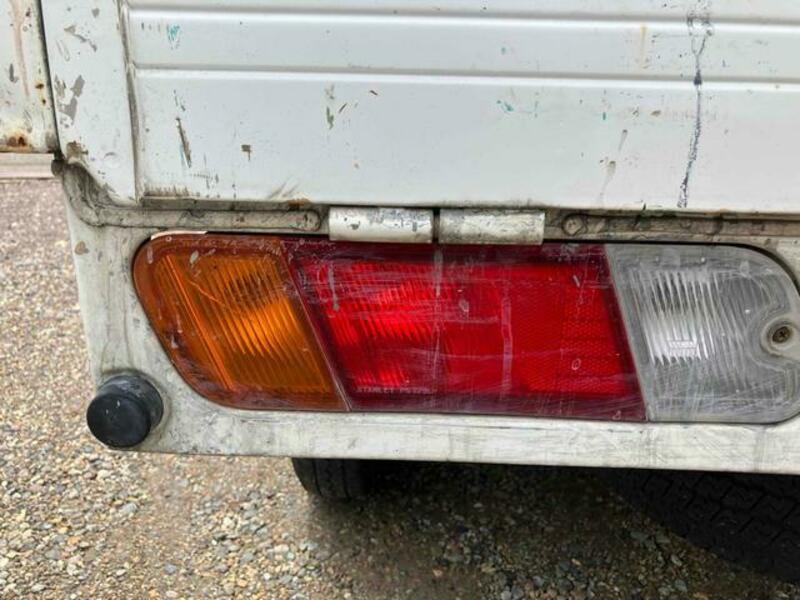 MINICAB TRUCK