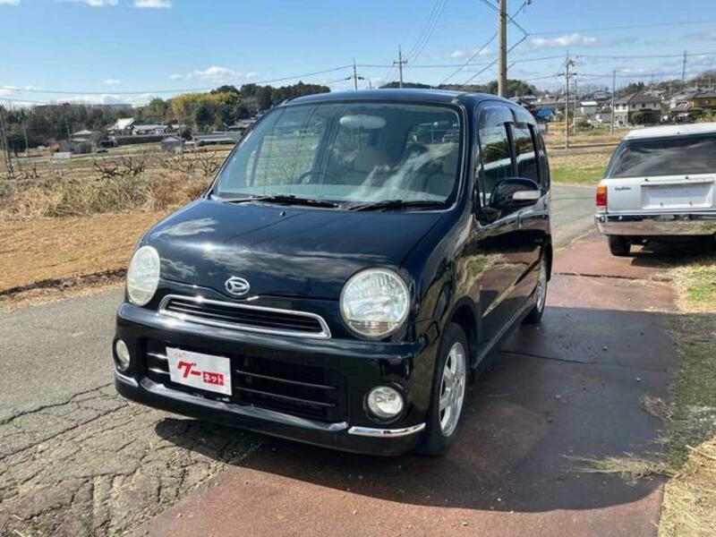 DAIHATSU MOVE LATTE