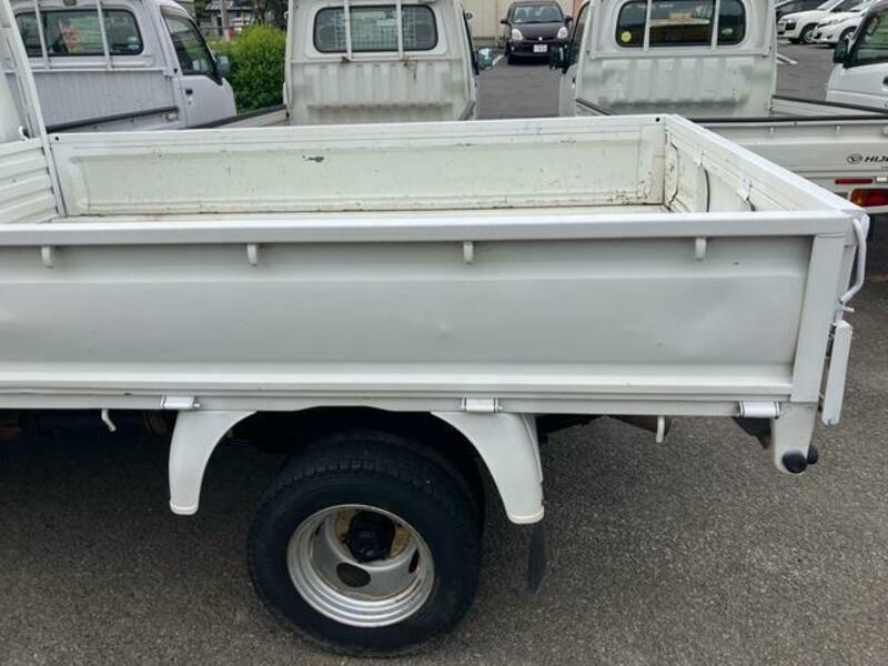 BONGO TRUCK